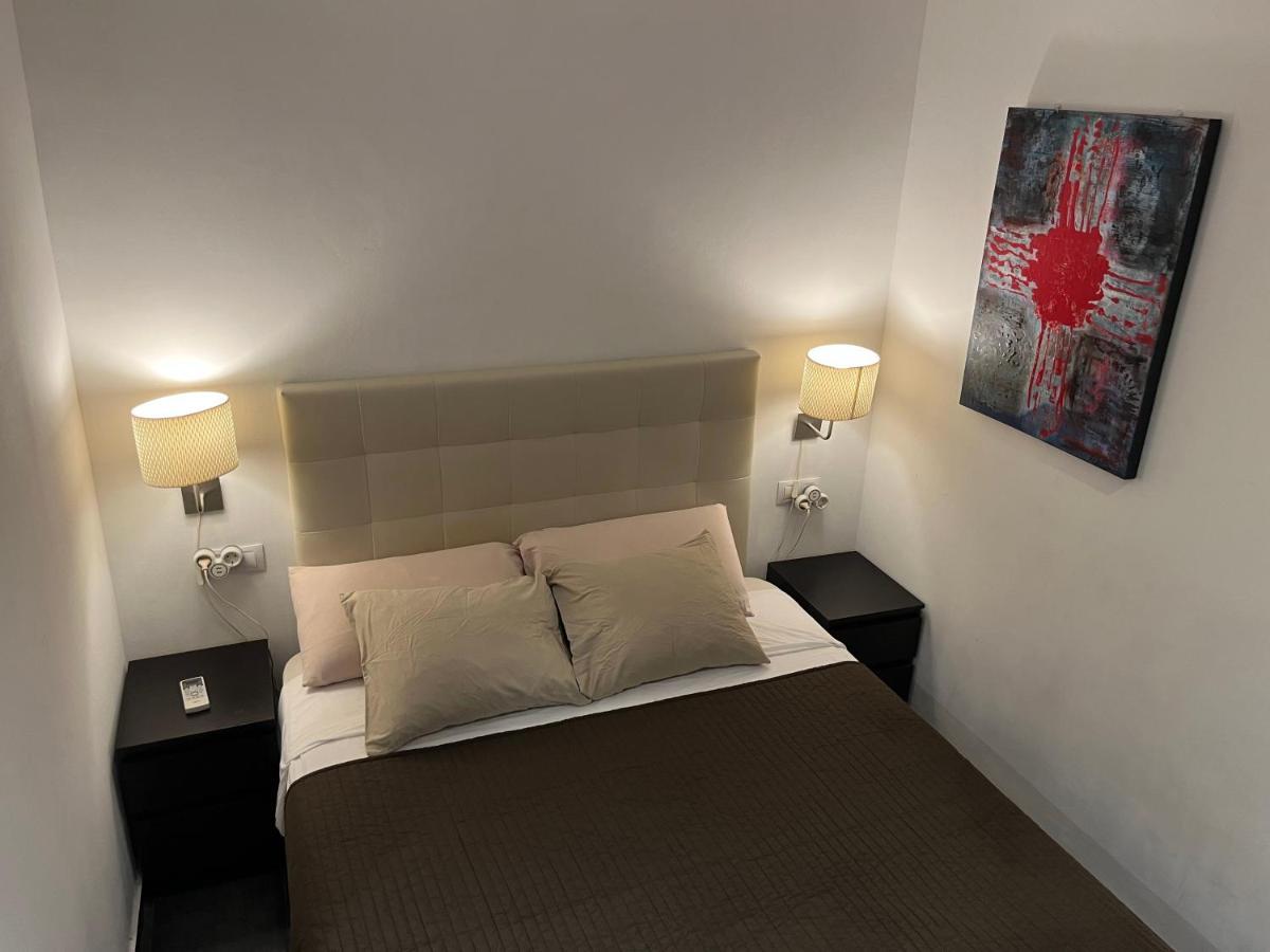 Gorgeous Apartment In Downtown バルセロナ エクステリア 写真
